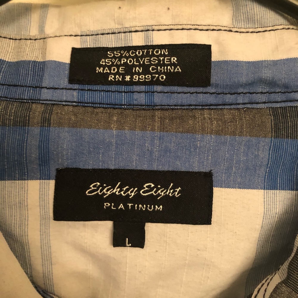 Men’s casual dress shirt